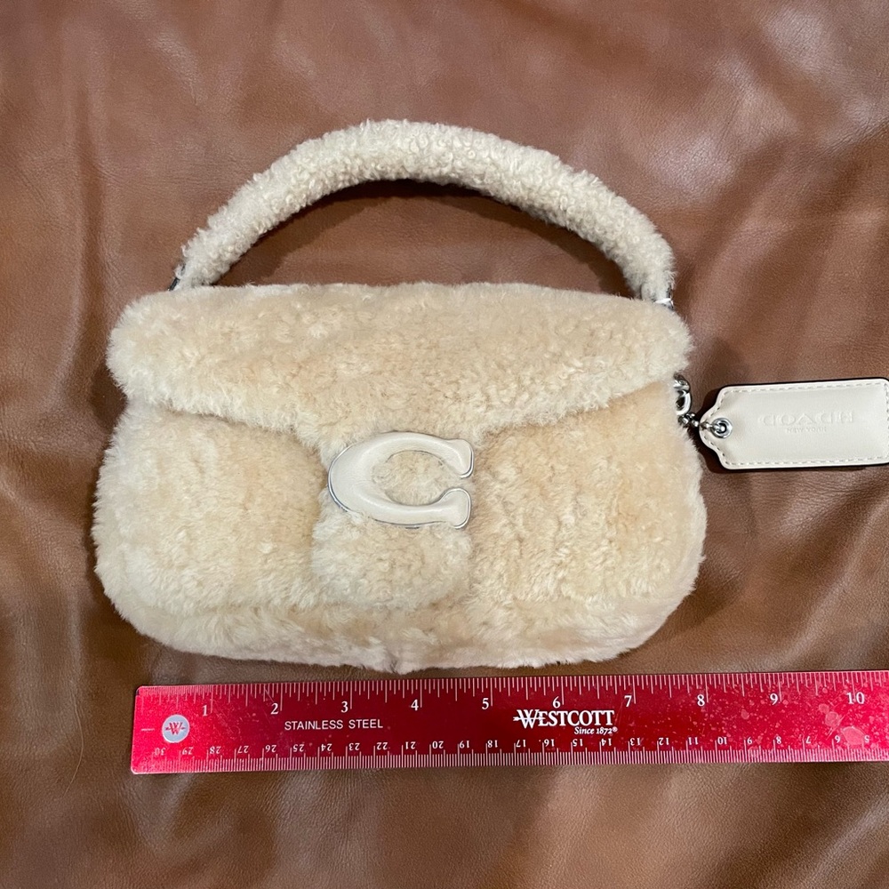 Coach Cream Tabby 18 Shearling Bag